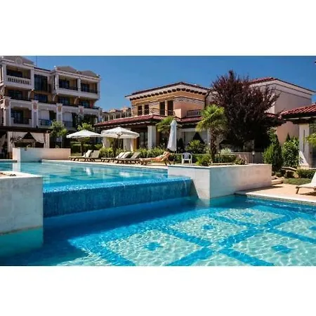 Life Resort- фемили * Sozopol